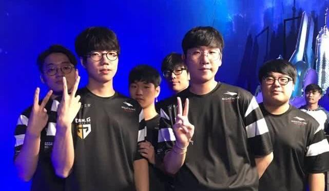 也为足球爱 也为足球爱