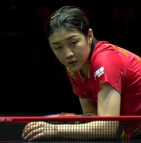 坛中持续保 坛中持续保