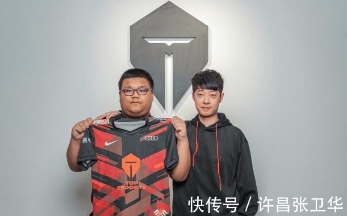 同时也让他 同时也让他