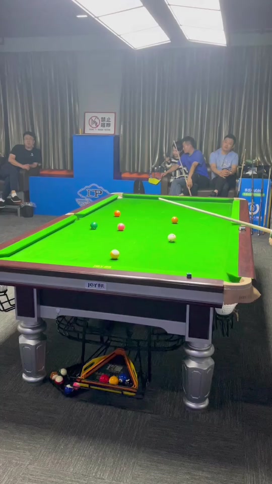 曼联青训中 曼联青训中